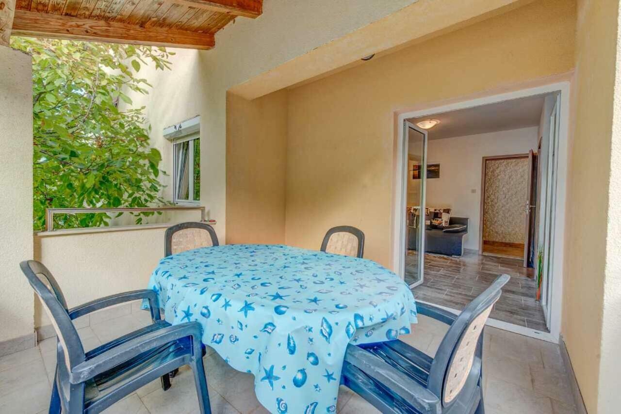 Apartments Savar - Ilo Brbinj 외부 사진